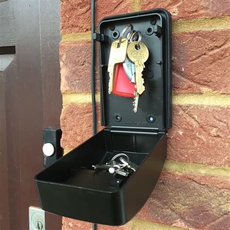 key lock box wall mount